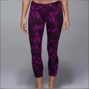 Lululemon Magenta Tie Dye Wunder Under Leggings